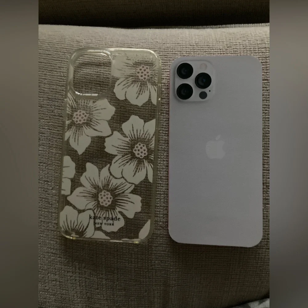 Kate Spade Protective Hardshell Case Hollyhock Floral iPhone 12 13 12 Pro & mini